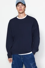 Trendyol Navy Blue Men's Basic Oversized Crew Neck Long Sleeve Soft Brushed Thessaloniki Sweatshirt.