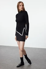 Trendyol Black Asymmetrical Slit Detailed Knitwear Sweater