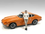 "Car Meet 2" Figurine I for 1/24 Scale Models by American Diorama