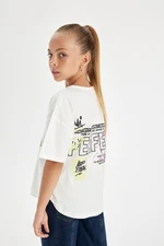 DEFACTO Girl Oversize Wide Pattern Crew Neck Back Printed Short Sleeve T-Shirt