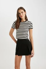 DEFACTO Slim Fit Crew Neck Striped Short Sleeve T-Shirt