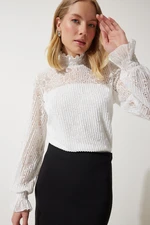 Happiness İstanbul White High Neck Lace Elegant Blouse