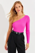 Cool & Sexy Women's Fuchsia One-Shoulder Knitwear Blouse YV204