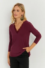 Cool & Sexy Women's Burgundy Lace Detailed Blouse