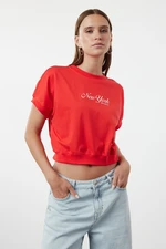 Trendyol Red 100% Cotton Premium Slogan Printed Crop Knitted T-Shirt