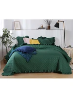 Edoti Quilted bedspread Ruffy A545