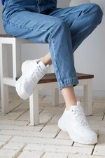 İnan Ayakkabı WOMEN'S WHITE SNEAKER SNEAKERS Y5623