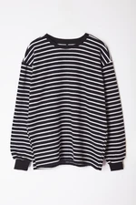 Trendyol Black-White Oversize/Wide Cut Soft Texture Striped Sweatshirt