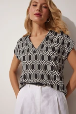 Happiness İstanbul Women's White Black V-Neck Patterned Knitted Blouse