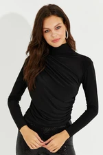 Cool & Sexy Women's Black Draped Blouse