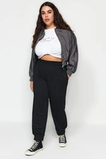 Trendyol Curve Black Jogger s vysokým pásom 2 nite regenerované plus size tepláky.