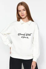 Trendyol Ecru Shirt Collar Embroidered Regular Fit Fleece Inside Knitted Sweatshirt