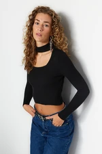 Trendyol Black Crop High Collar Knitwear Sweater