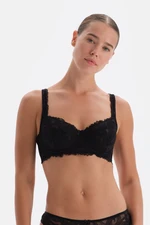 Dagi Black Lace Cupping Bra