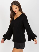 Black thin classic sweater with neck to V OCH BELLA