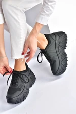 Fox Shoes Women's Black Thick-soled Sneakers.