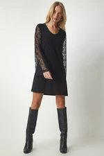 Happiness İstanbul Women's Black Lace Spanish Sleeve Sandy Dress