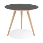 Dębowy stolik z czarnym blatem Gazzda Arp, ⌀ 55 cm
