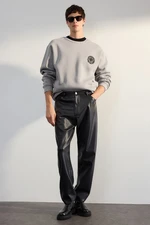 Trendyol Grey Oversize/Wide Cut Floral Embroidered Fleece Inside Cotton Sweatshirt