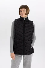 DEFACTO Water Repellent Regular Fit Zippered Stand Collar Quilted Puffer Vest