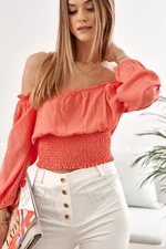 Short blouse pressed below, coral