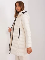 Light beige winter jacket with stitching