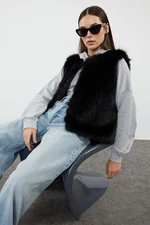 Trendyol Black Oversize Fur Vest