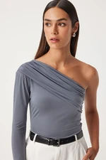 Happiness İstanbul Women's Gray One-Shoulder Gathered Detailed Knitted Blouse