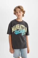 DEFACTO Boy's Oversize Fit Crew Neck Printed Short Sleeve T-Shirt