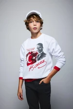 DEFACTO Boys' Atatürk Printed Crew Neck Sweatshirt