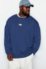 Trendyol Navy Plus Size Oversize/Wide-Fit Animal Embroidered Inner Fleece Sweatshirt