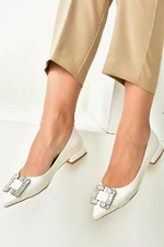 Fox Shoes White Women's Low-Heeled Casual Shoes