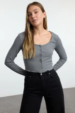 Trendyol Grey Fitted/Body-Sit Pool Neck Flexible Knitted Blouse