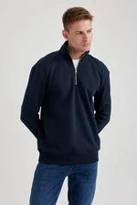 DEFACTO Comfort Fit Sweatshirt