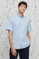 ALTINYILDIZ CLASSICS Men's Light Blue Comfort Fit Comfy Cut Buttoned Collar Check Short Sleeve Shirt.