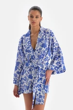 Dagi Blue - White Linen Short Kimono