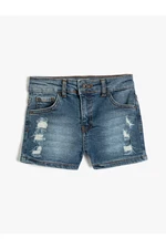 Koton Denim Shorts Worn in detail, Pockets Cotton Cotton with an Adjustable Elastic Waist.