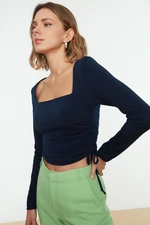 Trendyol Navy Square Neck Gathered Detail Fitted/Sleeping Crop Elastic Knitted Blouse