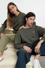 Trendyol Khaki Unisex Oversize/Wide Cut Slogan Crew Neck Sweatshirt