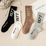 New Men ESSENTIALS Sports Breathable Cotton Socks 1977 Skateboard Male Sock Women Spring Autumn Hiphop Brand Fashion Socks