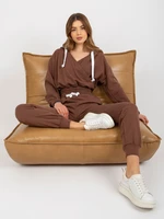 Basic brown tracksuit with clutch sweatshirt