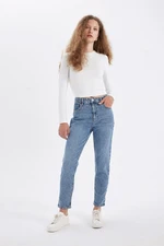 DEFACTO Lina Comfort Mom High Waist Relaxed Fit Light Skinny Leg Ankle Length Jean Washed Trousers