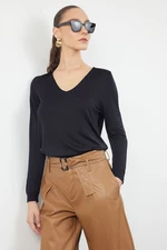 Trendyol Black Basic V-Neck Knitwear Sweater