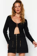 Trendyol Black Crop V-Neck Knitwear Sweater