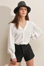 Bigdart 0451 V-Neck Satin Blouse - White