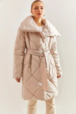 Bianco Lucci Women's Metal Buttoned Diamond Patterned Oversize Puffer Coat