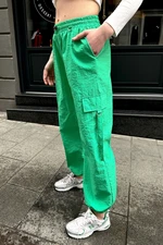 XHAN Green Oversize Cargo Parachute Pants