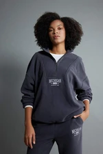 DEFACTO Oversize Fit Long Sleeve Sweatshirt