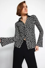 Trendyol Black Crepe / Textured Polka Dot Pattern Regular / Regular Fit Long Sleeve Knitted Shirt