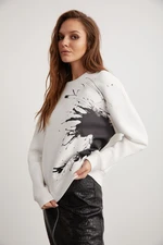 GRIMELANGE Ibbie Women's Fleece Soft Piece Printed Crew Neck White Sweatshirt